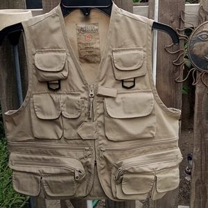 Master Sportsman rugged outdoor gear size 60% cotton 40% polyester